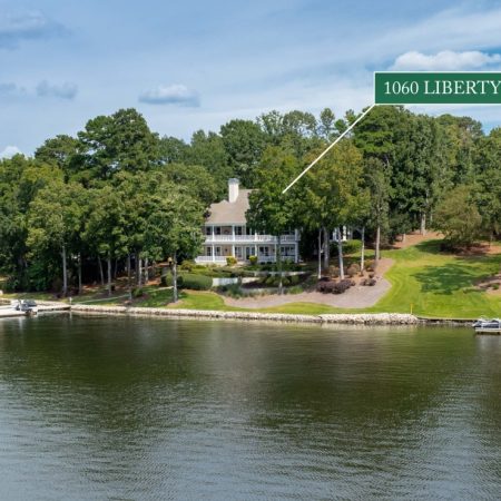 1060 Liberty Bluff Court