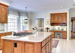 3005 East Whittaker Close